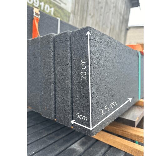 Betona pasēta, grafīta tonī. Garums2500, augstums 250, biezums 50